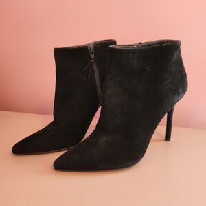 Stuart Weitzman Suede Zip Up Booties 4in Heel Women’s Size 7.5 Black